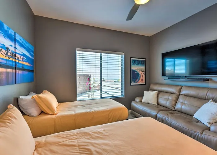 4 Mi To Havasu State Park: W/ Pool Holiday home *